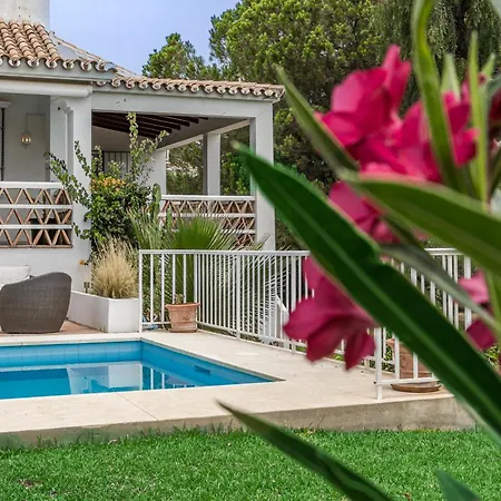 Σπίτι διακοπών Alegre - Rustic Private Pool