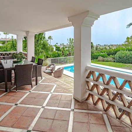 Alegre - Rustic Private Pool Εστεπόνα